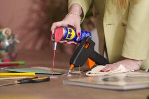 WD-40® Multi-Use Product Lijmresten Verwijderen