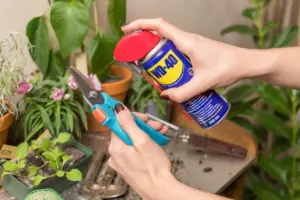 WD-40® Multi-Use Product Schaar 